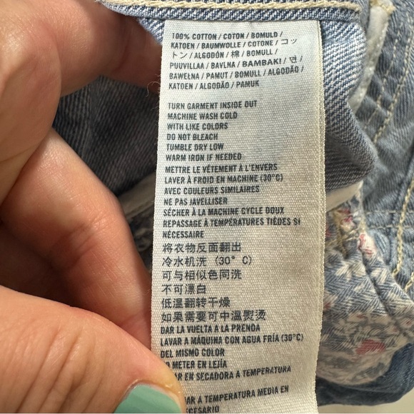 Girl’s Kid's Abercrombie Distressed Denim Jacket Size Large - Picture 10 of 10